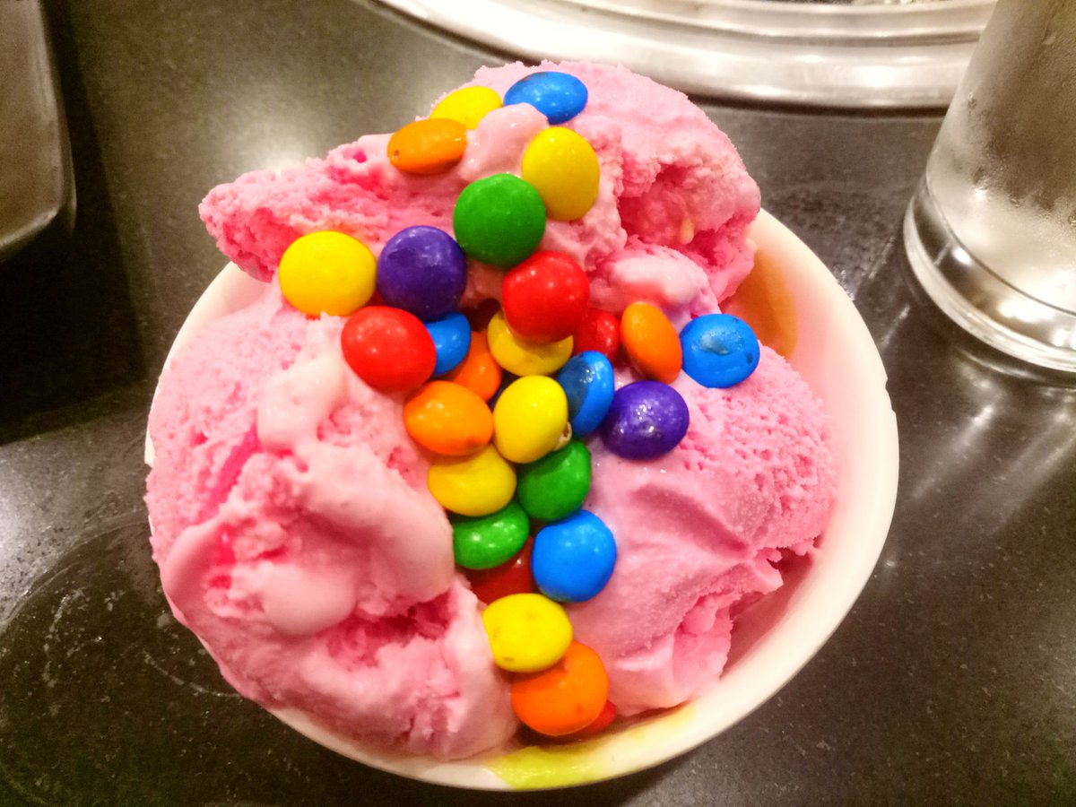 paupaw04's tweet image. #sambokojin #techmod #teambuilding #friends #family #foodtrip #food #buffet #grill #sushi #seafood #kimchi #soup #clam #tonkatsu #tofu #cheese #teriyaki #icecream #strawberry #strawberryicecream #avocado #avocadoicecream #sprinkles #chocochip #chocolatechip #deepfried #dinner