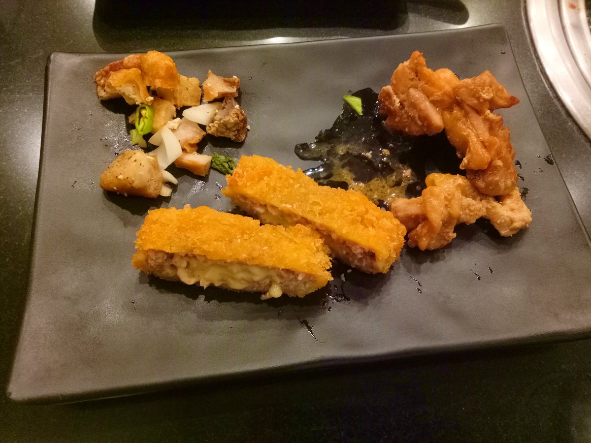 paupaw04's tweet image. #sambokojin #techmod #teambuilding #friends #family #foodtrip #food #buffet #grill #sushi #seafood #kimchi #soup #clam #tonkatsu #tofu #cheese #teriyaki #icecream #strawberry #strawberryicecream #avocado #avocadoicecream #sprinkles #chocochip #chocolatechip #deepfried #dinner