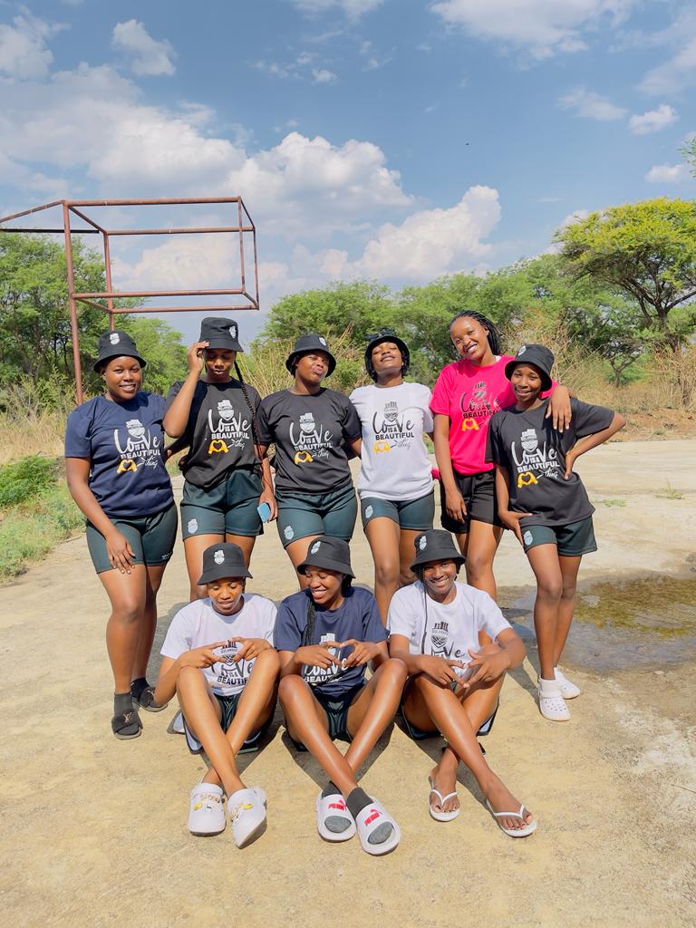 byocitytowers's tweet photo. A sound performance by your very own Bulawayo City Towers Basketball. A great outing for the girls. Looking on point too in #Loveisabeautfulthing tees https://t.co/ZIaRgAuN7z