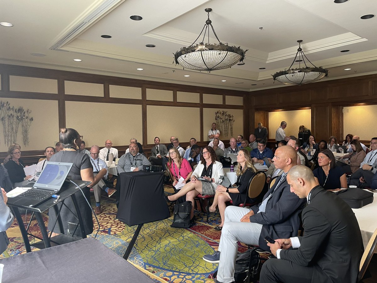 lisadataright's tweet image. @MASASupts @MASALeads
It was a real honor to help facilitate the MASA conference presentation “Avoiding the Alligators in the Swamp” with three amazing and knowledgeable administrators! Thank you Dr. Lewis, Dr. Matthews and Dawn Linden! @NWEA @HMHCo