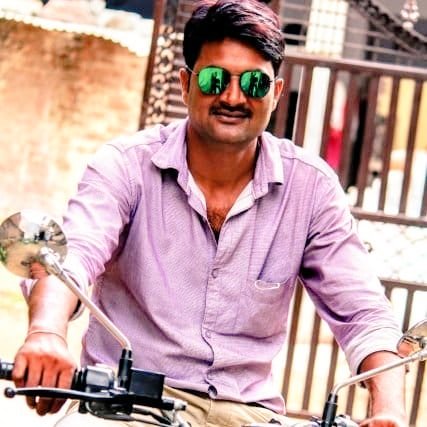 RPEA_U's tweet photo. हमारे #सेवारत_फार्मासिस्ट साथी सूरज जी गुर्जर @Suraj_malpura का आकस्मिक निधन आज सुबह हो गया, जिससे राजस्थान का हर फार्मासिस्ट स्तब्ध है, भगवान दिवंगत आत्मा को अपने श्री चरणों में स्थान दे...🙏🙏
ओम शांति 🪔🪔 https://t.co/9jI8I7N16U