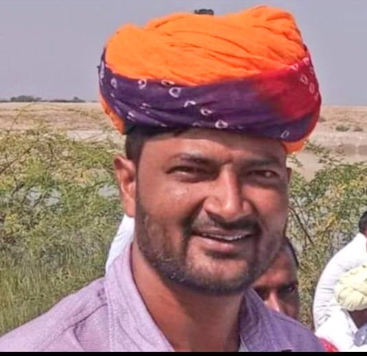 हमारे #सेवारत_फार्मासिस्ट साथी सूरज जी गुर्जर <a href="/Suraj_malpura/">Suraj Gurjar Malpura</a> का आकस्मिक निधन आज सुबह हो गया, जिससे राजस्थान का हर फार्मासिस्ट स्तब्ध है, भगवान दिवंगत आत्मा को अपने श्री चरणों में स्थान दे...🙏🙏
ओम शांति 🪔🪔