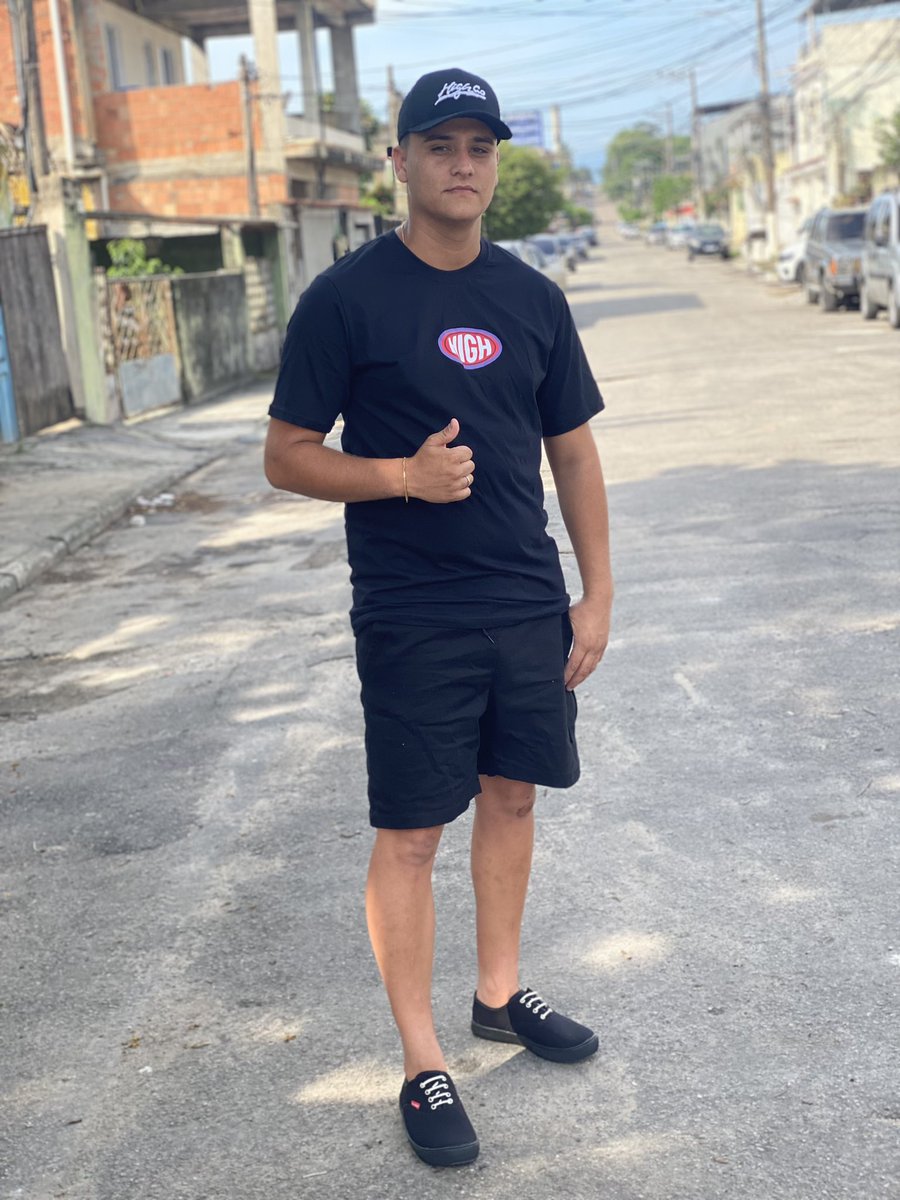 FILHO_021's tweet photo. Que dia louco 🥵 https://t.co/Z2epy8Uiwv
