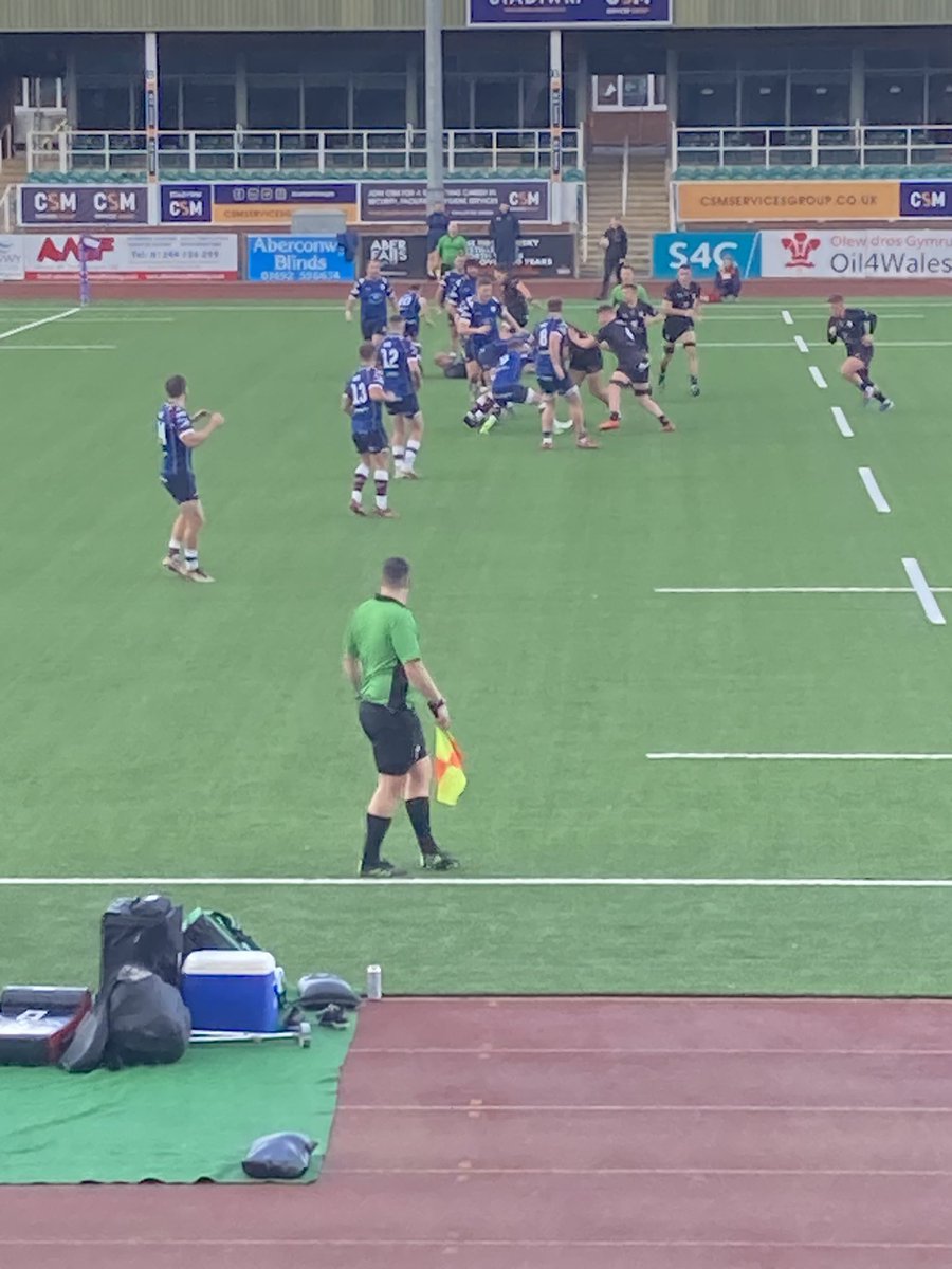 GJilmour's tweet image. Strong performance to get a bonus point win with 14 men for most of the game 34-29 against Swansea RFC💪🏼🏉#Gogs
Perfformiad gwych gan 14 d’un RGC i gael y fuddugoliaeth a pwynt bonws wedi cerdyn coch cynnar #Gogs