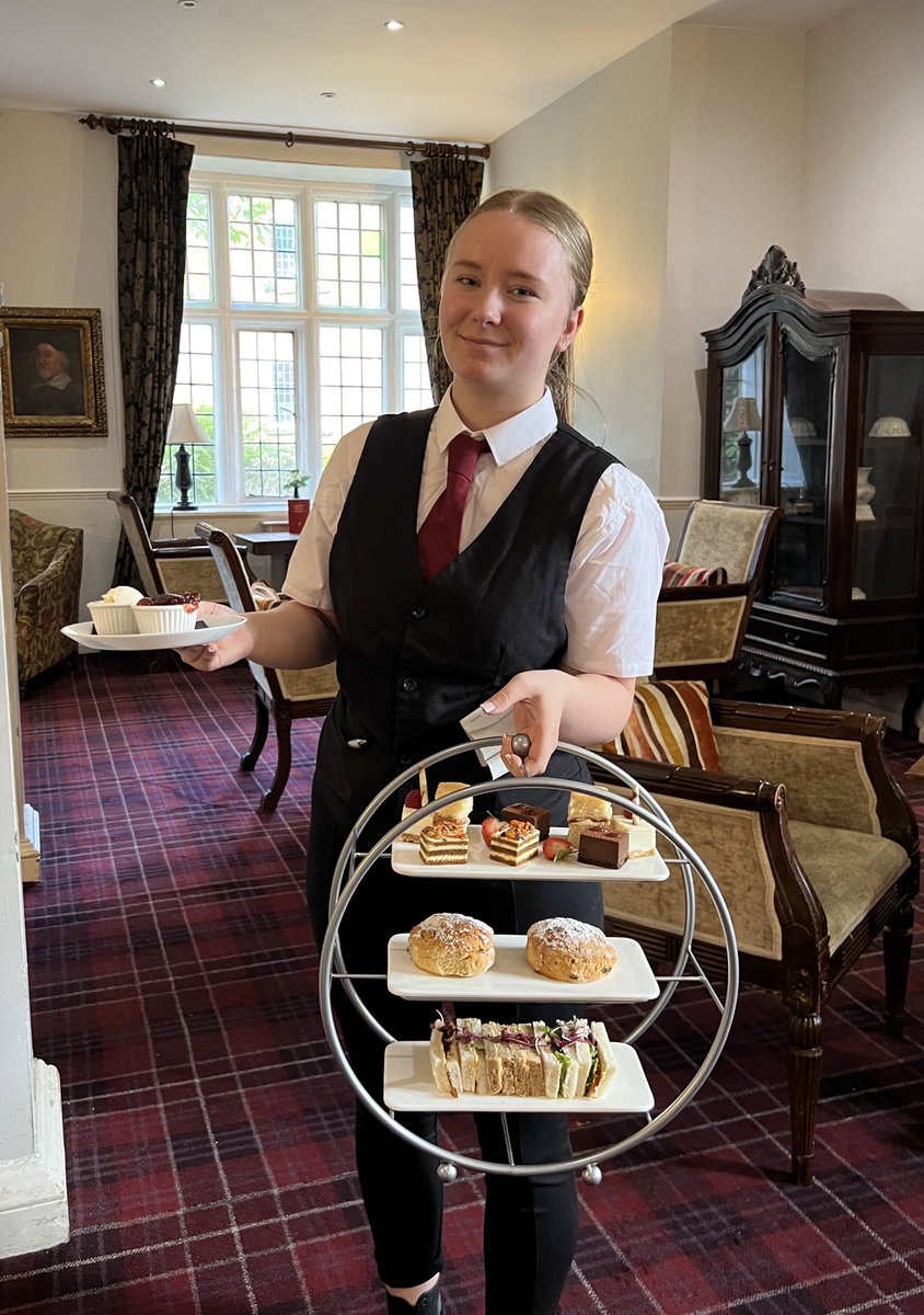 Castlebromhall's tweet photo. Our afternoon tea service today- service with a smile and a jaunty skip! https://t.co/EczwoQaarM