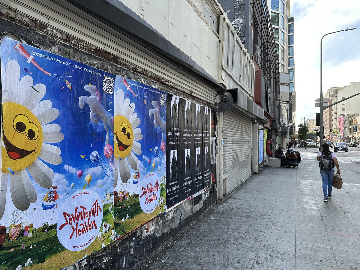 GeffenRecords's tweet photo. SEVENTEEN 11th Mini Album ‘SEVENTEENTH HEAVEN’ is coming October 23rd! Find the ‘SEVENTEENTH HEAVEN’ posters in New York City and Los Angeles now 👀 @pledis_17 #SEVENTEEN #세븐틴
#SEVENTEENTH_HEAVEN https://t.co/H8fAXNVpFG