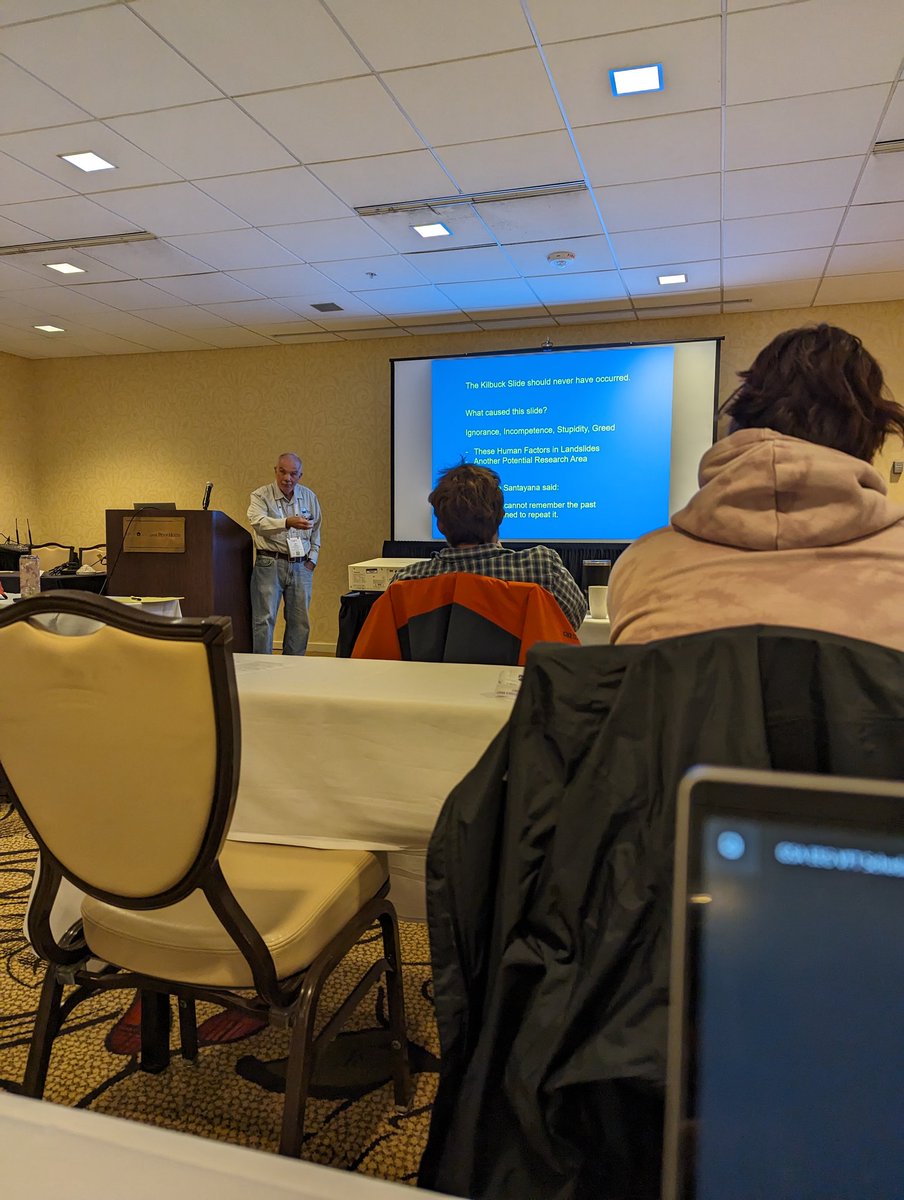 neerajac1412's tweet photo. Early morning, rainy start to the day with the @AEGweb's Virtual Field trip to landslides near  @Pittsburgh, at @geosociety's annual meeting #OnToTheFuture https://t.co/r1RuqhD57O
