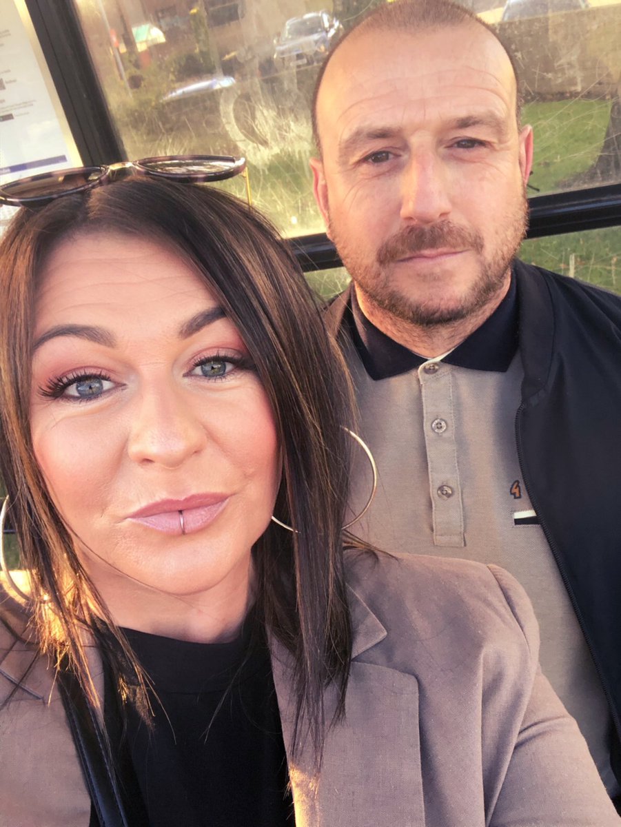 AnniexxKaren's tweet photo. Wee cheeky afternoon sesh incoming……… 🍻 Cheers Cunto’s 👊🏻🍻🍻😁 #Fundee https://t.co/RjAF5JuK89