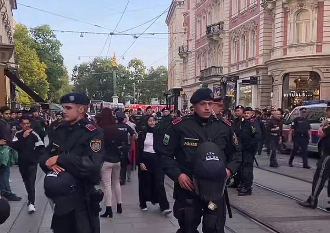 🇵🇸-Demo in #Graz wurde durch die Polizei verboten. #G1410

Demo in #Graz: