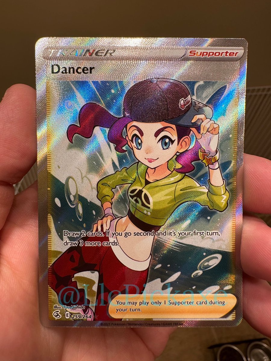 LlcPickaxe's tweet photo. 🚨FREE Pokémon Card🚨Follow and Retweet to win! Winner picked 10/20/23 #Giveaway #Giveaways #Pokemon #PokemonTCG https://t.co/i97DqnAyIp