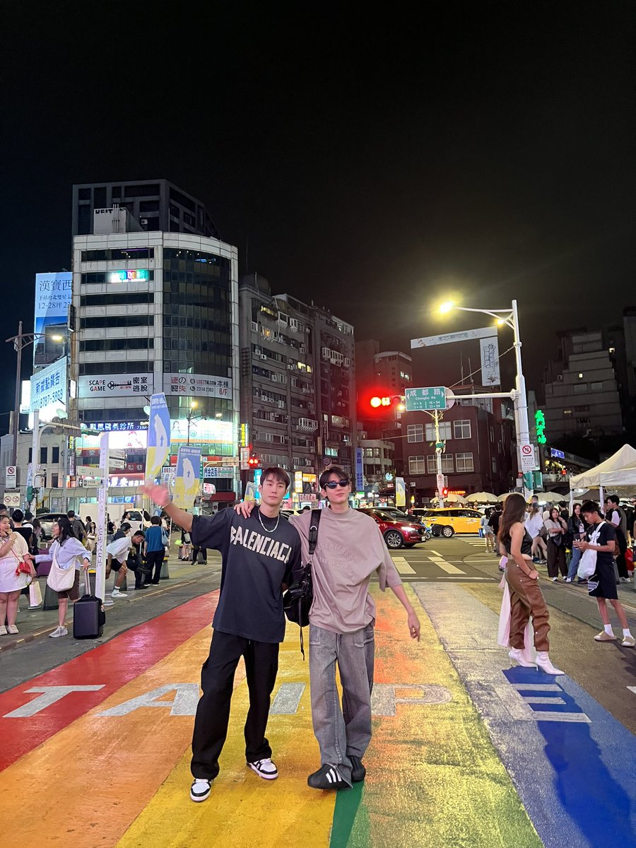 kasibook's tweet photo. 🫡🫡 @fforcejs
 #ForceBookReadyforTaipei https://t.co/IdU6bmiZF3