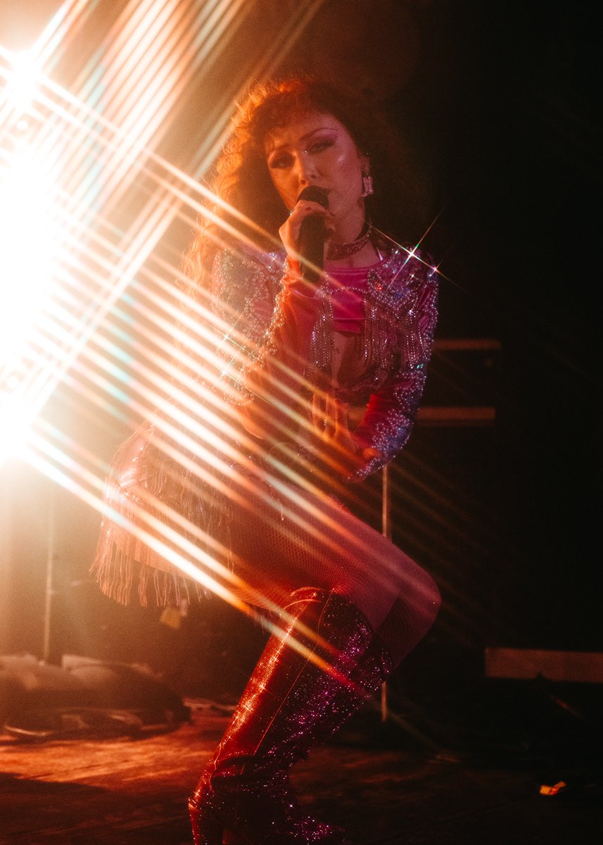 mary mathis tweet media