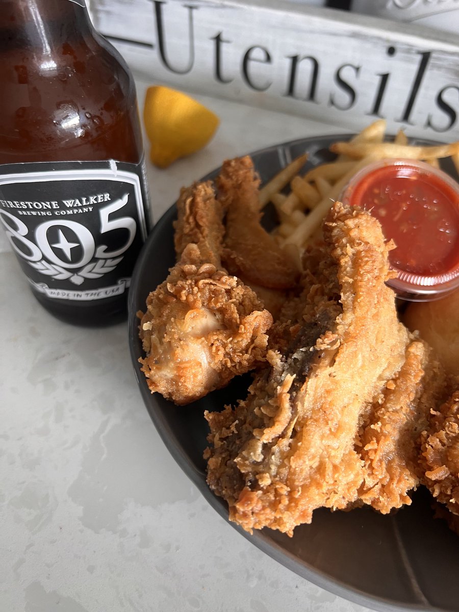 Tha3rdi's tweet image. Chicken n Beer. Farm Basket still undefeated. #fatboyproblems