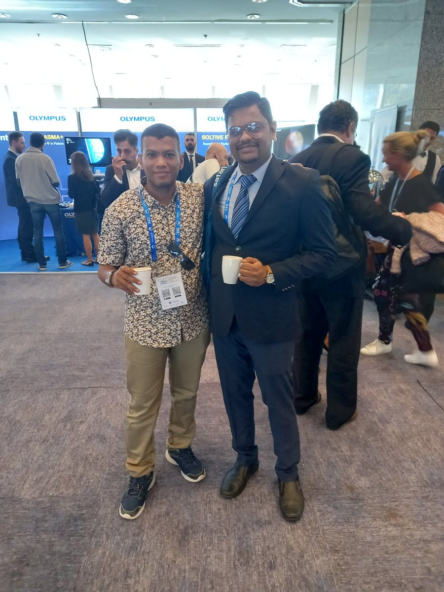 BinsalmanU's tweet photo. Today was a good day, i had the opportunity to meet the talented humble urologists and role models to me. @usioffice #SIU2023 https://t.co/iktYaIxhKg