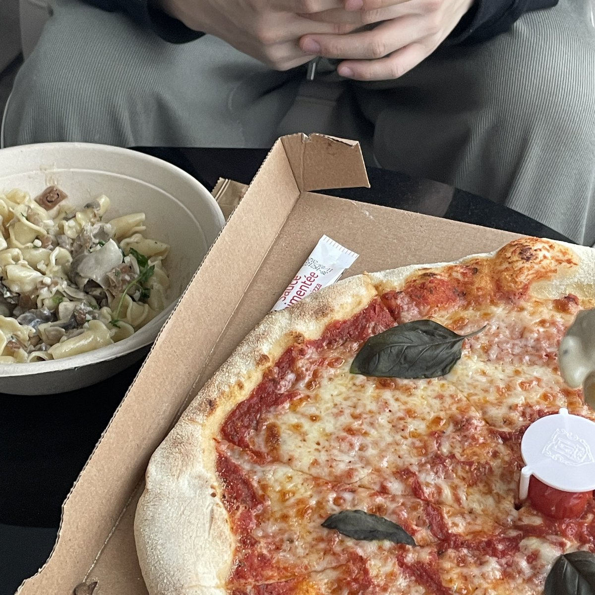 231014 4:53PM CEST

_📸🐼