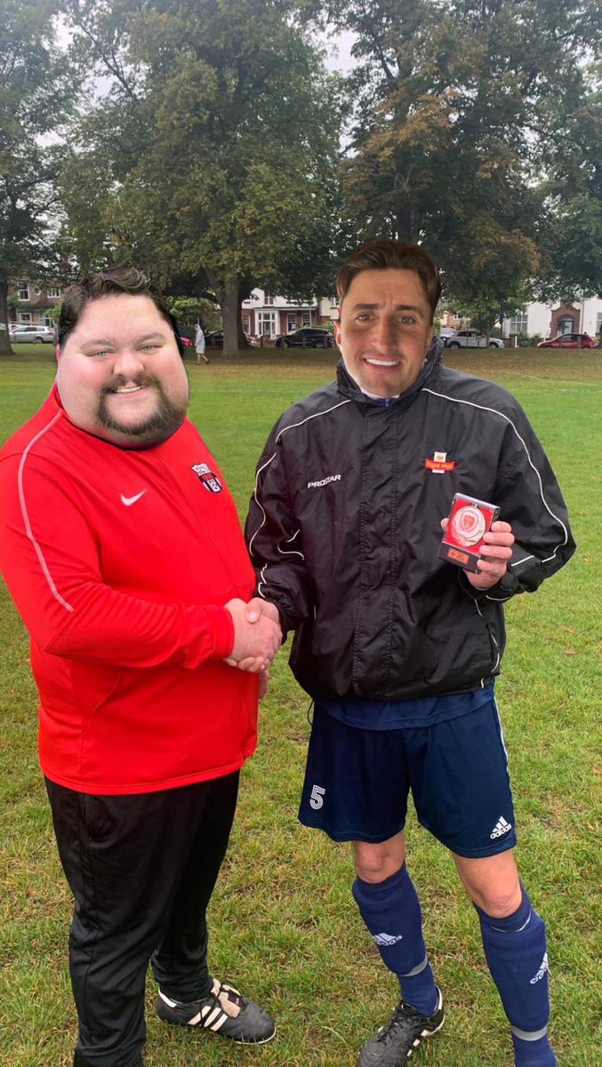 Queens Head FC tweet media