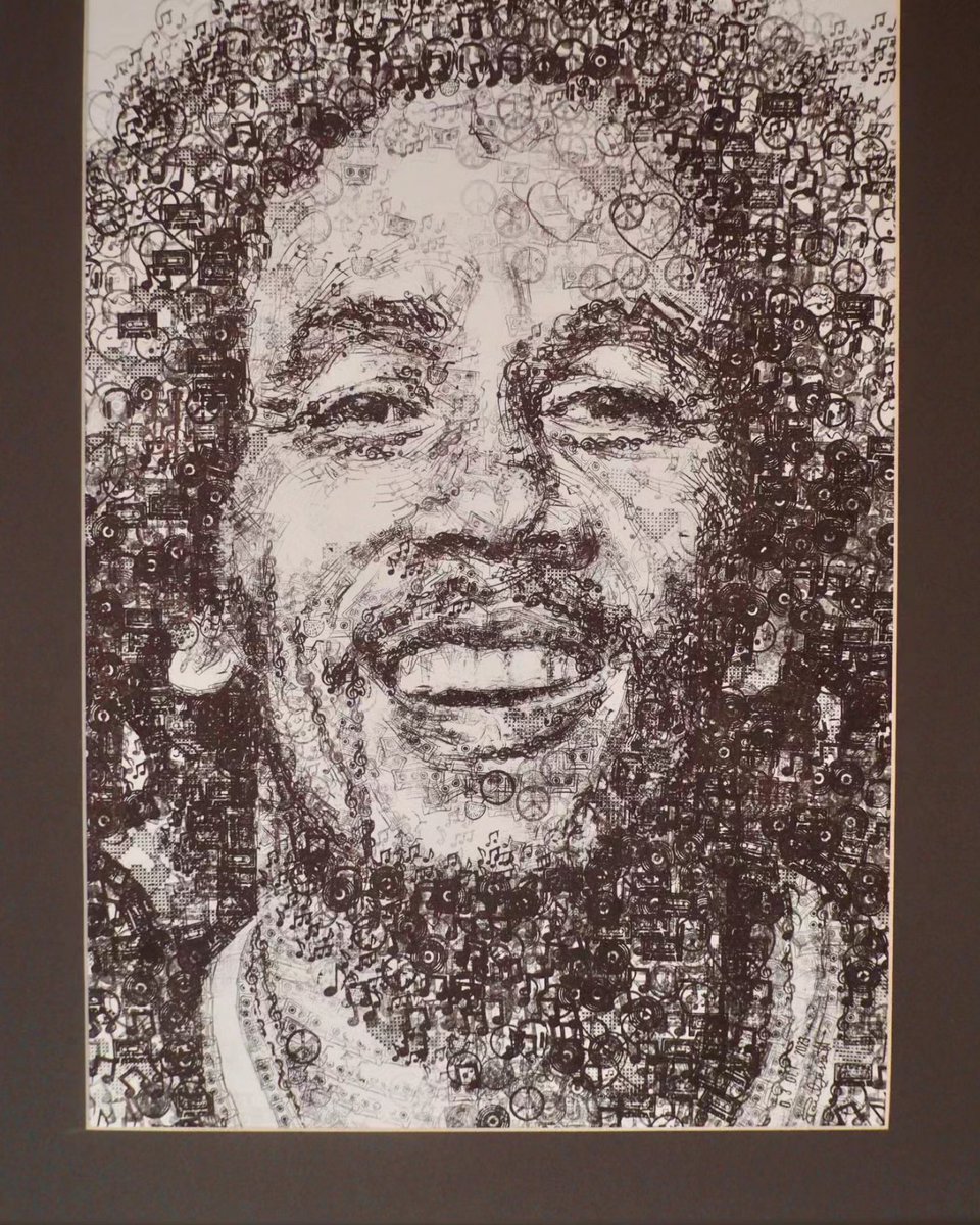 pauljessettart's tweet photo. The Legend that is Bob Marley. Hand stamped on A3 paper using music, peace and love themed stamps. Please zoom in.
#bobmarley #bobmarleyandthewailers #reggaemusic #inkonpaper #drawing #art #birminghamartist #rubberstamps #stampwork #blackhistory #BlackHistoryMonth https://t.co/S6fQ86YVn9
