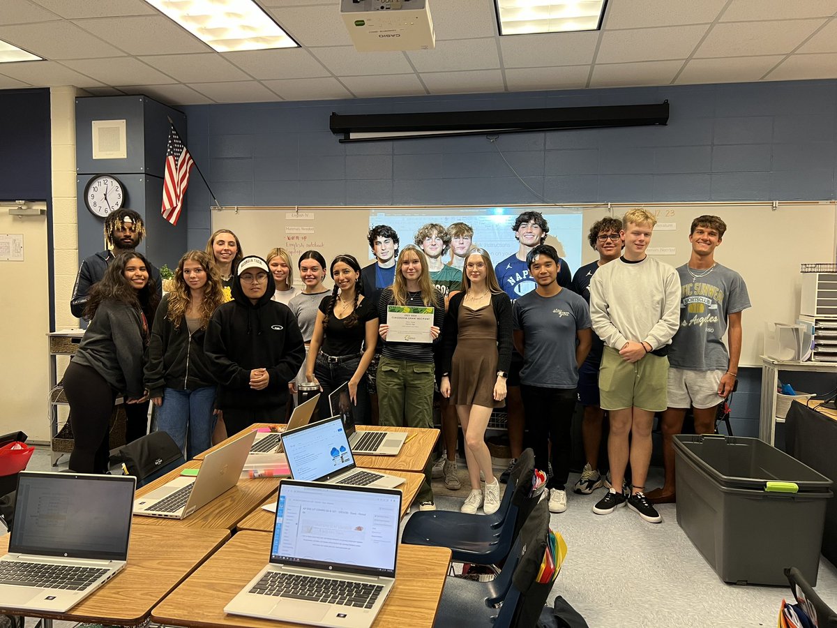 MrsgTravis's tweet photo. Thank you, @Champs4Learning for funding 3 of my classroom grants for my English IV and AP Literature classes @NaplesHS. Many photos to come of the reading opportunities the purchase of these books/novels will provide to my students. https://t.co/EYgvZ2yxH6