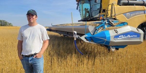 realagriculture's tweet photo. Stripper header boosts harvest capacity, saves fuel, and builds soil health on this farm @DarrenMaddess #cdnag #ontag #westcdnag #ProfitablePractices @FCCagriculture @RBC https://t.co/0dZUPaOsFa https://t.co/jG88YfxO9k