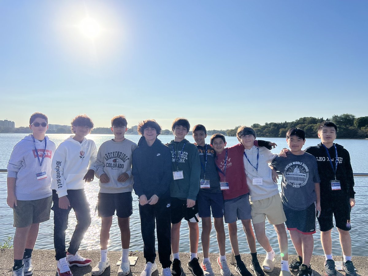 Sarah Espinal tweet media