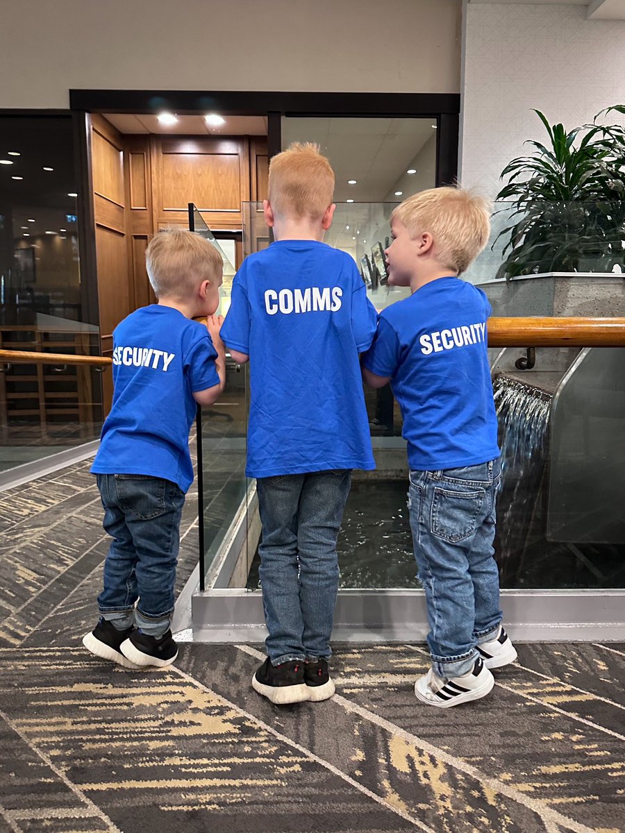 eugenemanning's tweet photo. Security has arrived! 😎 

👉 Any media inquiries please see our Comms guy. (We heard they’ll pretty much consider any request if you bring snacks 😉)

#TimeToLeadNL https://t.co/RsvzF7oVNc