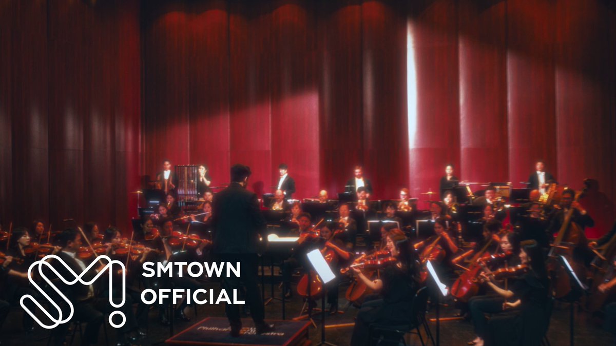 EXO tweet media