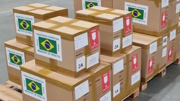 Mais um golaço do Governo Lula | Brasil envia ajuda humanitária ao Egito. Após receber o pedido, em apenas 24 horas Ministério da Saúde se organizou para enviar insumos e medicamentos para sobrevivência de 3.000 pessoas, por 30 dias. Material parte do Rio de Janeiro neste sábado