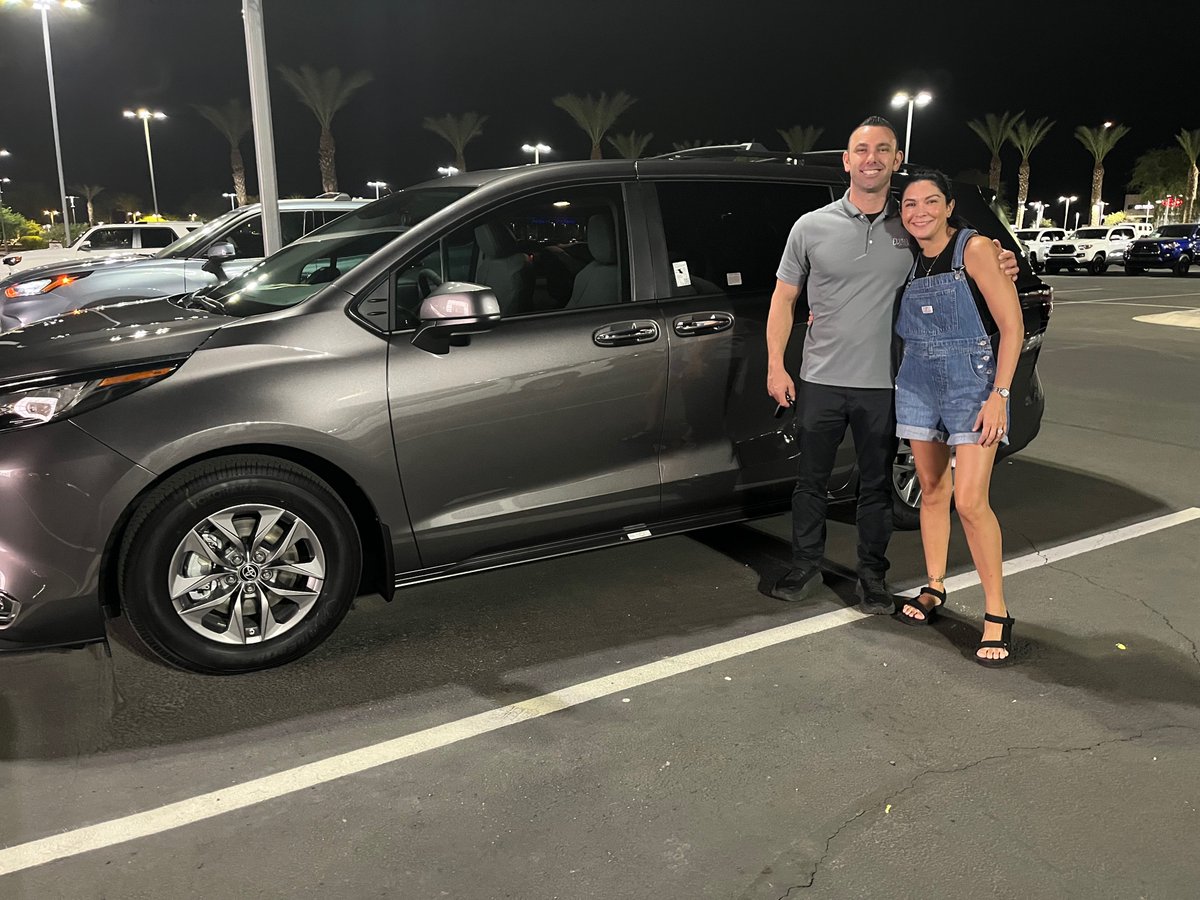 Ryan and Jenna waited since August for their new Toyota Sienna to come in. Thank you for being patient and choosing Toyota of Surprise. Enjoy your new ride! #ToyotaOfSurprise #ToyotaSienna