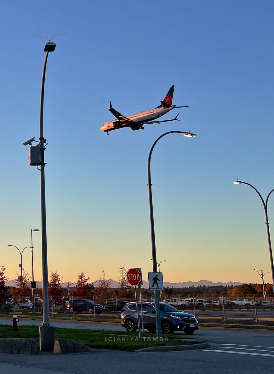 AkiyaTamba's tweet image. I miss ….

バンクーバーに住みたいといつも思っているのです… ちなみに、バンクーバーは「世界一住みやすい街」ランキングで5位なんです。

#canada #destinationvancouver #destinationbc #destinationcanada #vancouver #hellobc #yvr #b737max #explorecanada #カナダ #バンクーバー #aviation