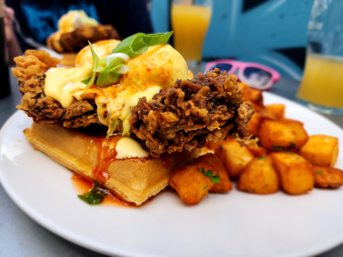 brighteyebrew's tweet photo. CHICKEN + WAFFLE BENNY

If you don't know, now you know

Available weekends, 11am to 2pm. https://t.co/T76AYMA7PJ