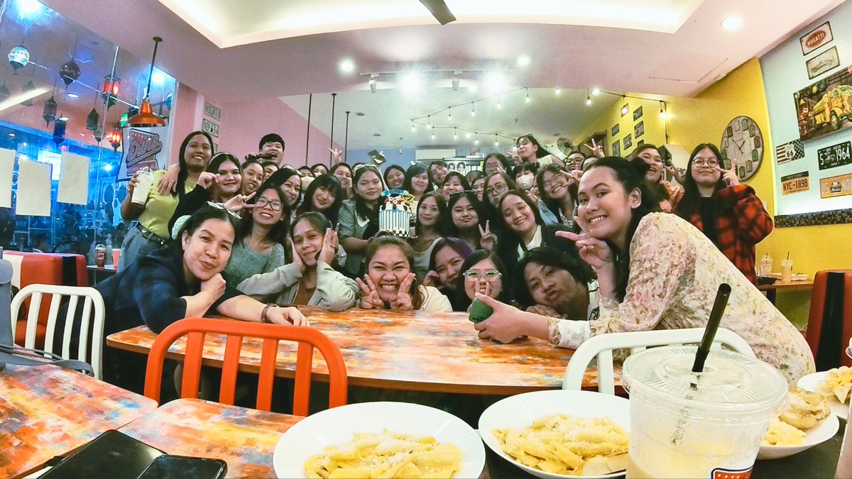1stOneST's tweet photo. We sincerely appreciate your presence and active involvement in making our event a resounding success. Your attendance and enthusiastic participation were integral to the event's triumph, and we're grateful for your support and contribution. 💖

#TheRoaringAlpha #1stOne https://t.co/g5vaCFXbuG