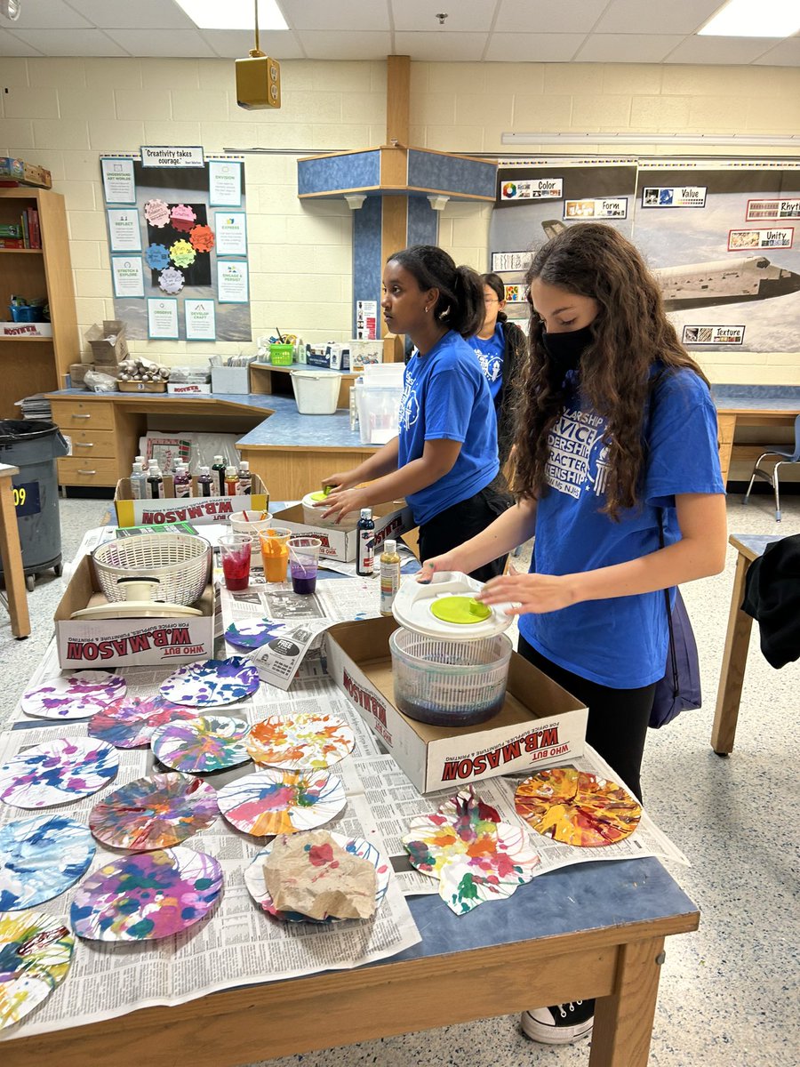 Glasgow’s Inspire Conference was definitely inspiring! Thank you for allowing NJHS students to volunteer (and of course participate)! <a href="/GlasgowMS/">Glasgow MS</a> <a href="/VictorLeonPowe1/">Victor Leon Powell</a> #NJHS #service