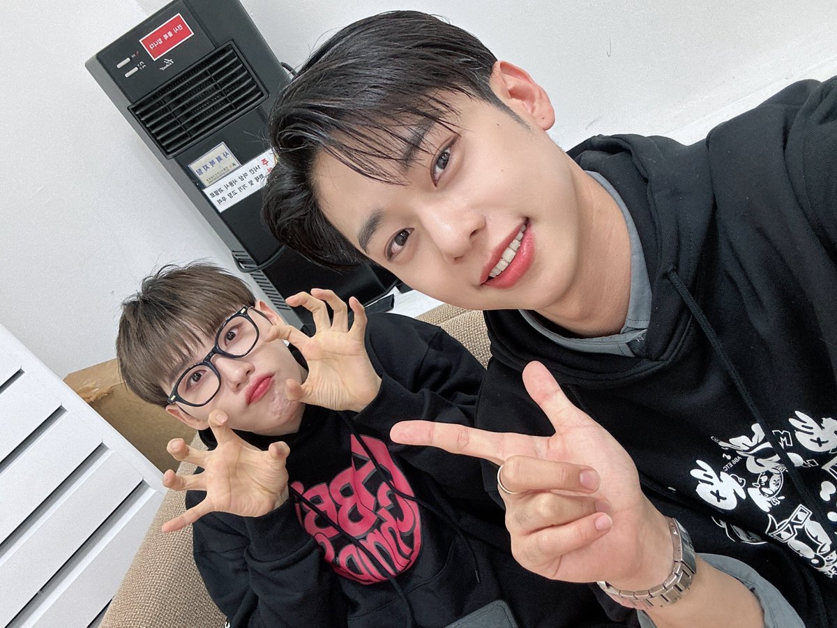 ND_zip's tweet photo. 231015 비스테이지
#눙동 https://t.co/CTjNSnqud1
