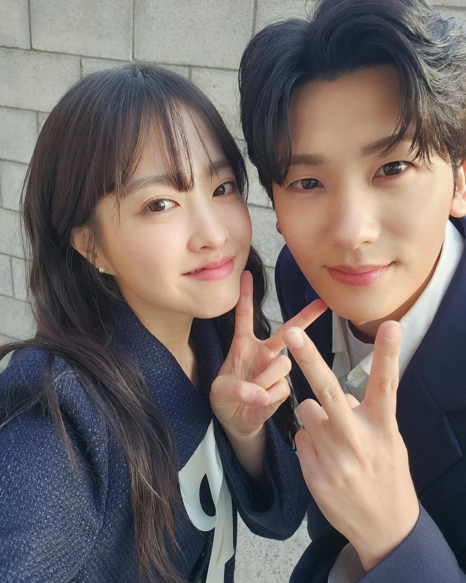 ppcavengers's tweet photo. As Bo Young promised πππ
πΈ.Β©οΈboyoung0212_official
γ»γ»γ»
μ€λ κ°λ¨μμ λ΄μμ΄λ λ―Όνμ΄ λμμπ
#νμμ¬μκ°λ¨μ
#ParkBoYoung #λ°λ³΄μ
#ParkHyungSik #λ°νμ
#ParkParkCouple #puppycouple
#swdbs #StrongWomanDoBongSoon
#strongwomankangnamsoon
#StrongGirlBongSoon https://t.co/RNOtylnASm