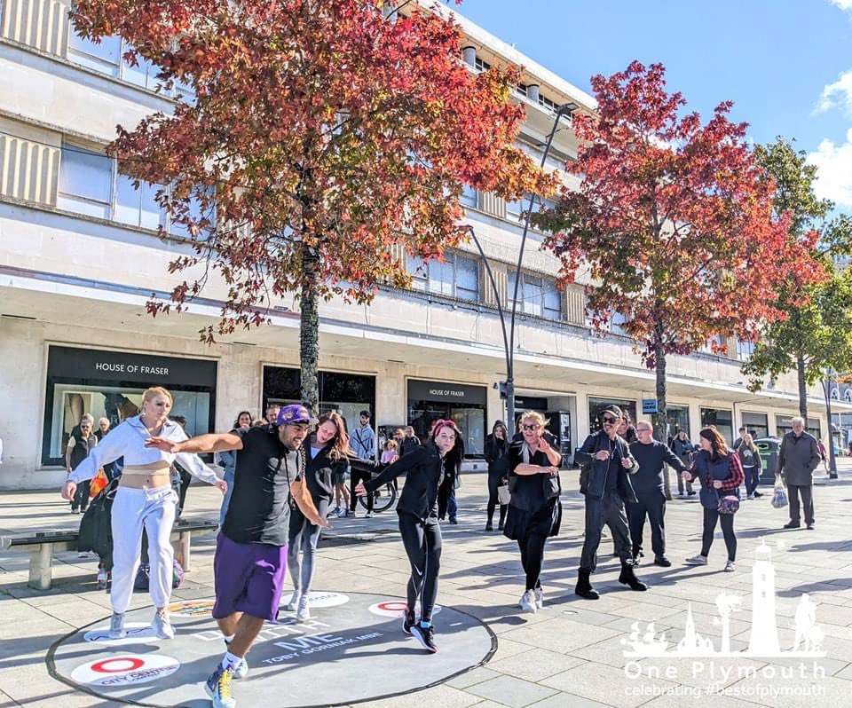 Amazing to see the community of Plymouth join me 💯

People wanted to first watch, then they slowly joined me on the dance mat 🕺🏽💃🏽

“Toby G MBE - Come dance with me”

“In the community 4 the community”
✌🏽❤️
<a href="/oneplymouth/">One Plymouth</a> 
Sponsors : <a href="/Iamdonnabarnes/">Donna Barnes</a> <a href="/MoxyHotels/">Moxy Hotels</a> #plymouthtaxis