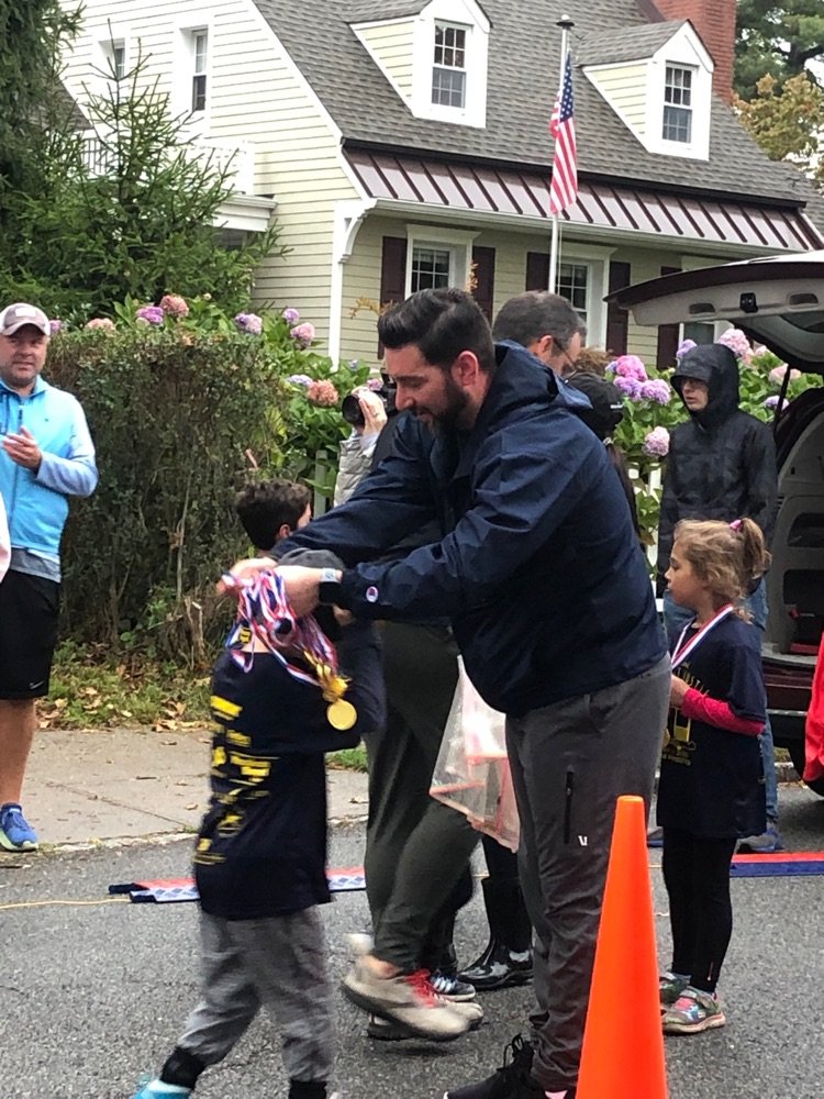 mendhamborosd tweet media