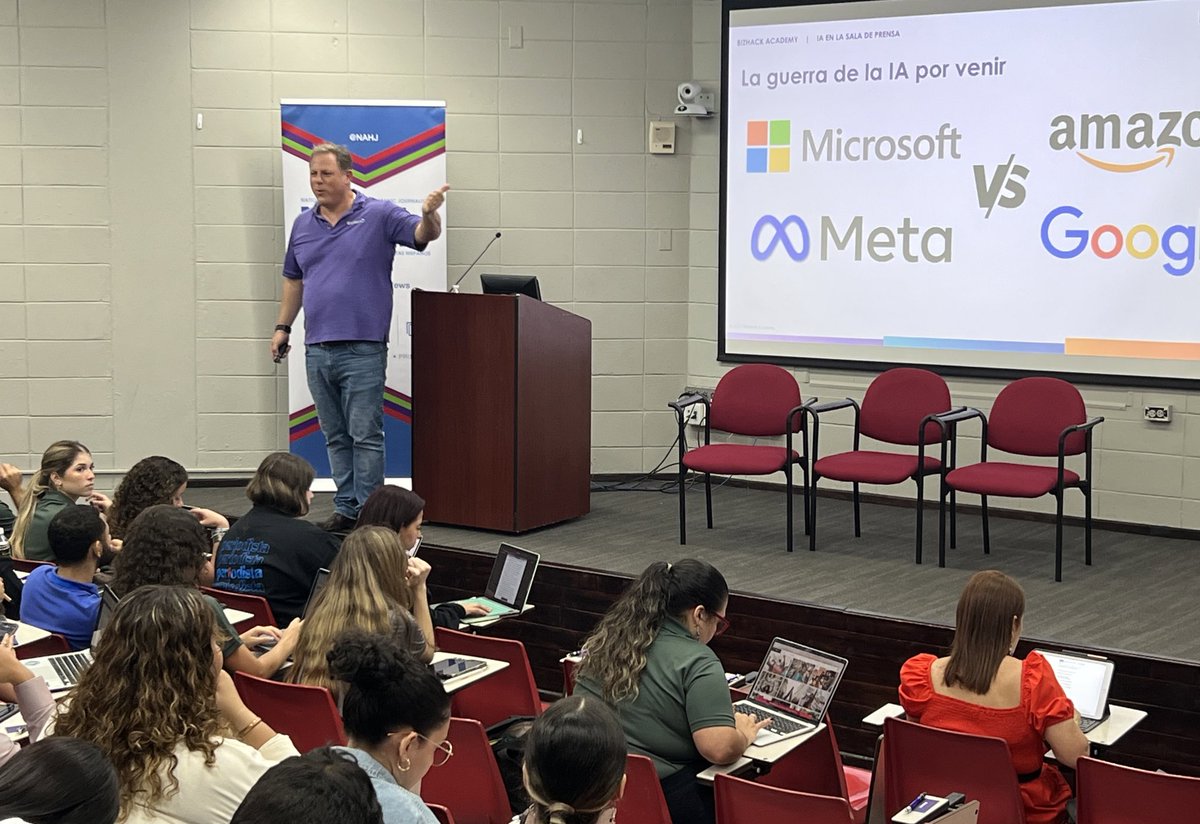 Durante En la Cumbre de Periodistas Emergentes de <a href="/NAHJ/">NAHJ</a> en Puerto Rico, el entrenador, <a href="/dgrech/">Dan Grech</a>,  recibió risas cuando interpretó una canción de Bad Bunny con IA.