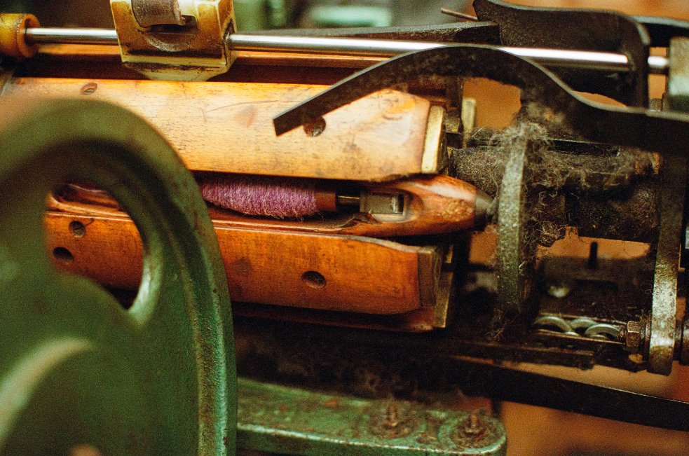 // THE LOOM SHED — NORTHTONE, ISLE OF HARRIS — FEB23 ©Jeremy Blahay // A documentary project in progress and winner of the *Creation support grant from the City of Saint-Nazaire, FR* #outerhebrides #scotland #isleofharris #HarrisTweed #Northton #loom <a href="/taobhtuath/">Taobh Tuath Tweeds</a> @harristweedauth