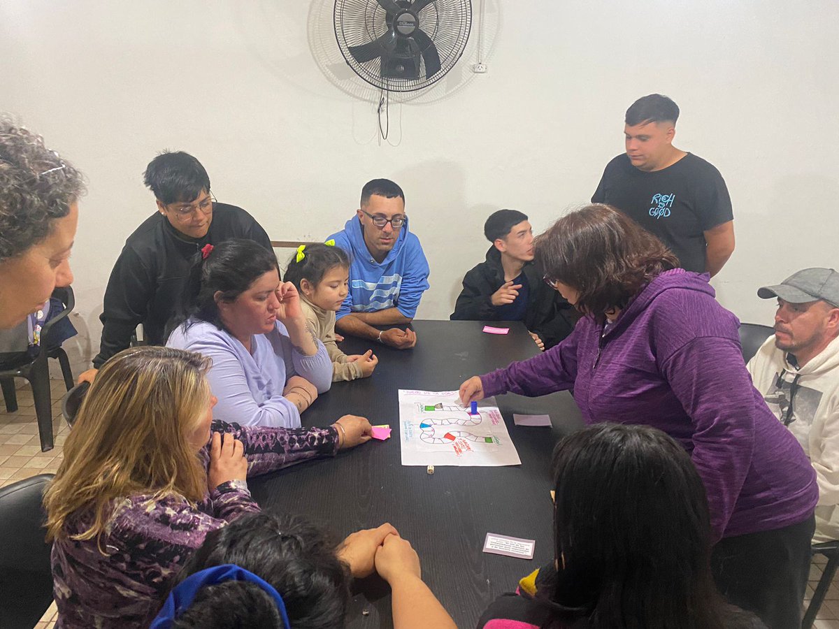 Este año nuevamente nos sumamos al Seminario del <a href="/bachitablada/">Bachi de Tablada</a> para trabajar juntes sobre el acceso a la  de la tecnología, los derechos en juego y las formas en que podemos apropiarnos de ellas para que colaboren con nuestro  objetivos y necesidades. 
#InclusionDigital