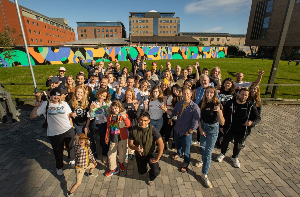 sascampaigns's tweet photo. What an inspiring day in Newcastle with our Regional Reps 🤙

This community is passionate, engaged and taking the fight direct to the polluters ✊🌊

The only way we're going to change this sh!tshow is through people power. And our movement has that in spades. #PowertothePeople https://t.co/lTrsyzWa16