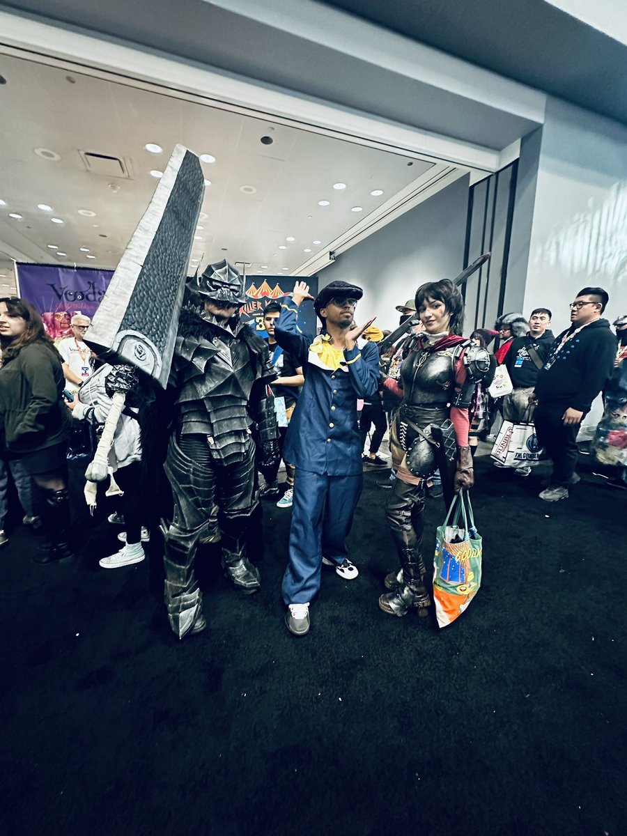 Maxzilla35's tweet photo. @NY_Comic_Con #NYCC2023 https://t.co/uG4SBOKLy2