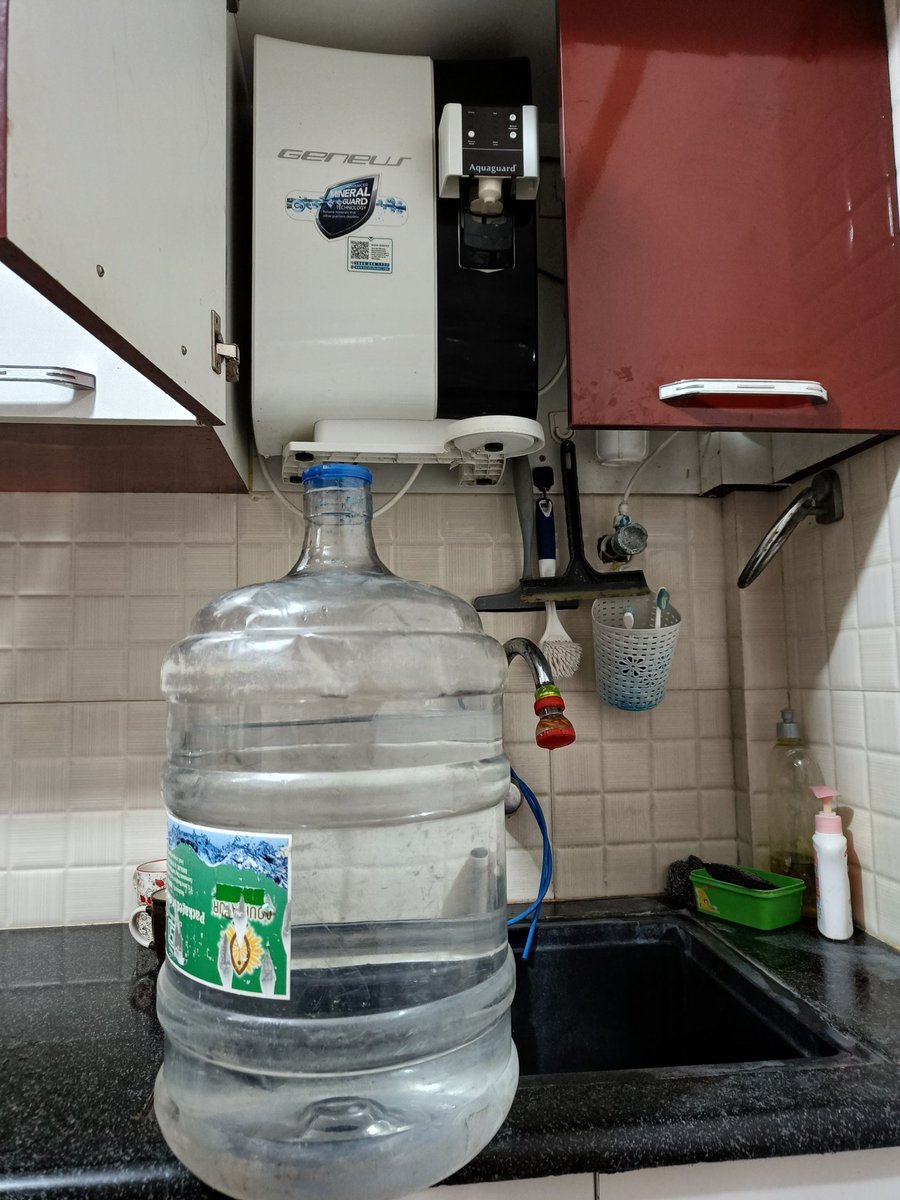 sachinkumarurs's tweet photo. @EurekaForbes @EurekaForbes do you see this pic as your brand value? I have taken AMC, raising complaints multiple times, following up regularly and the response is "we are working on it". We have a water purifier, and are still purchasing water. Please improve your customer support. https://t.co/hWL2rkhUlN