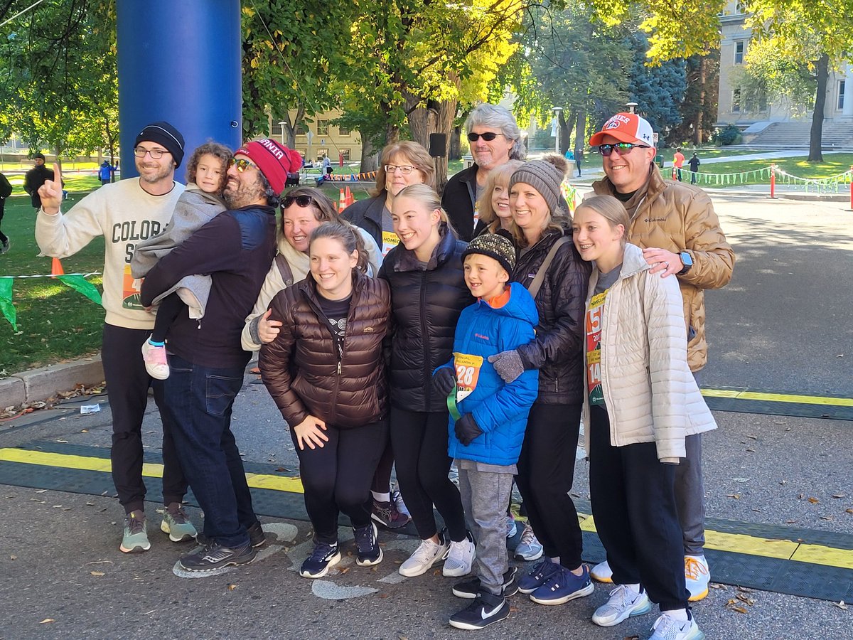 HealthHumanSci's tweet photo. @csuhes Lots of smiles at the @csuhes Homecoming 5k! Thanks for participating everyone and #GoRams! 💚💛

#ColoradoState #CSUHomecoming https://t.co/756VtZcI9O
