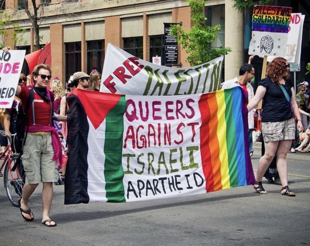 OliLondonTV's tweet photo. Being LGBTQI+ in Palestine means:

1) Up to 10 years in Prison for being Gay 

2) Physical violence including beheadings, assault & torture 

3) No civil laws protecting LGBT from discrimination or harassment

4) LGBT groups are banned from holding any events or parades

Sources:  

1: https://t.co/g2qix9WRMt

2: https://t.co/bFzFZU2Kb1

https://t.co/7eQbY4zNY6

3: https://t.co/vfe8subRZO

4: https://t.co/RfvuhEveuL