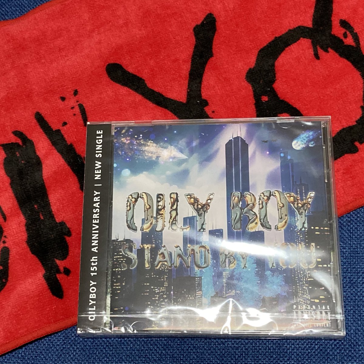 crabsuehiro's tweet photo. #OILYBOY のレコ発
\(^o^)/カッコイィ! https://t.co/eIA9fcUE5b