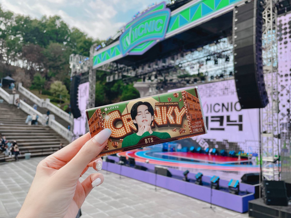 일 년 만에 최애를 영접하다 (˘̩̩̩ε˘̩ƪ)
크런키 주신 아미님 감사합니당