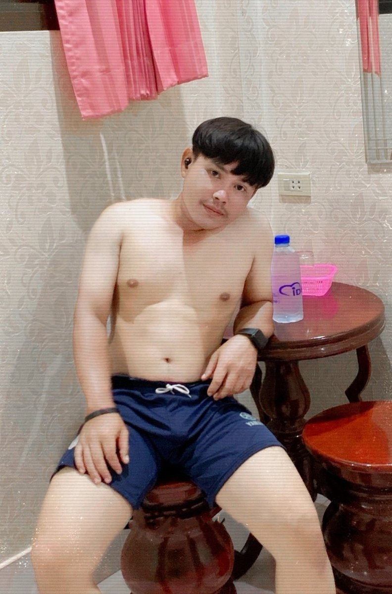 xrt1460389's tweet photo. เงี่ยนหาคนอมควยให้ อมป่ะ  #นัดเย็ด  #นครพนม  #สกลนครนัดลับๆ  #สกลนครนัดเย็ด https://t.co/eHNfKdJ5Py