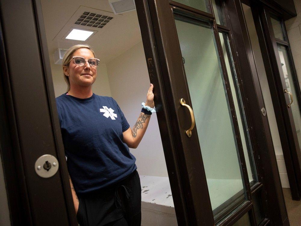 leaderpost's tweet photo. New RPS initiative connects people in cells with addictions help https://t.co/3ibsIijQr8 https://t.co/FBhS37NyxW