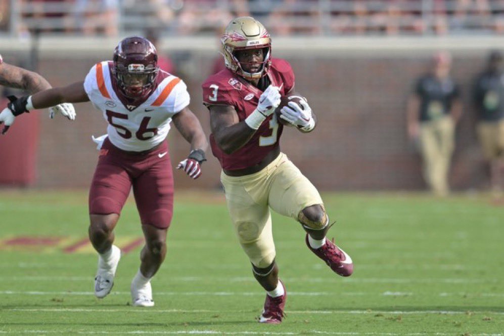 V850404's tweet photo. Time for that #NoleRollCall RT 🍢🍢🍢 #Noles #FSU https://t.co/EJkYPSBR6Z
