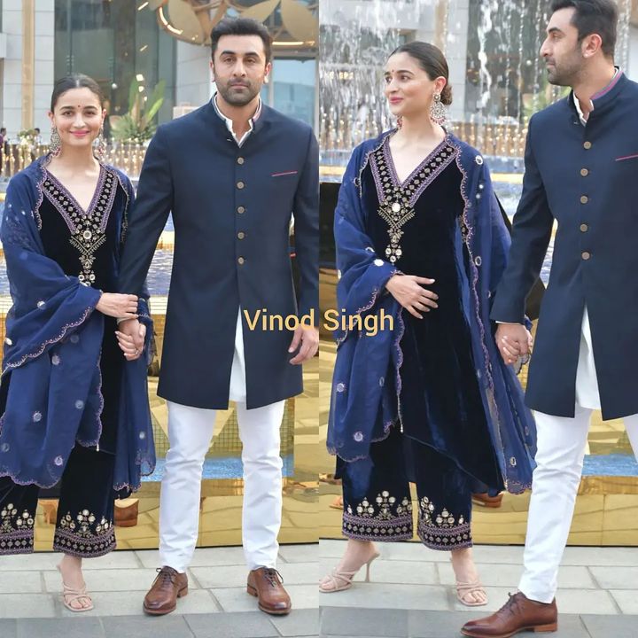 bollyXtelly's tweet photo. The Royal Couple Ranbir Kapoor and Alia Bhatt arrive hand-in-hand for the opening ceremony of the 141st IOC session in the city. 💙

#AliaBhatt #RanbirKapoor https://t.co/apCbkdC9dO